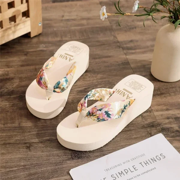 2025 Fashion Women Flip Flops Summer Beach Platform Slippers Casual Outside Wedges Sandals Summer Women Shoes - Image 4