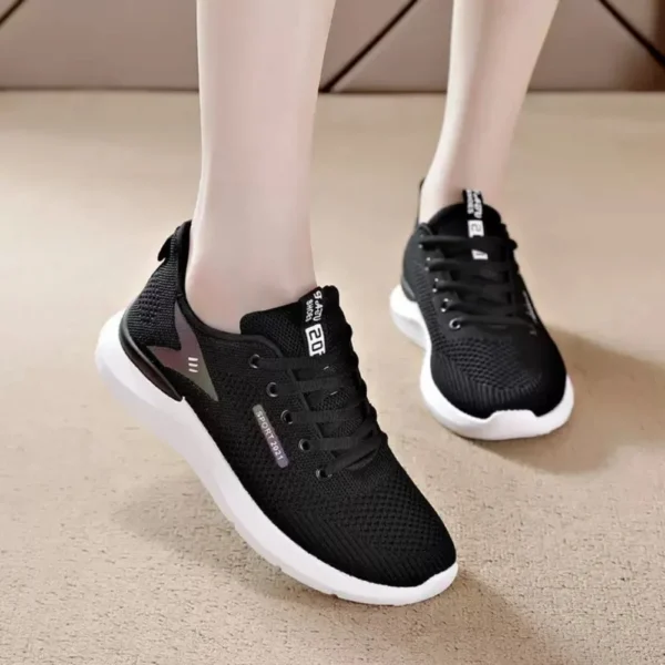 2025 New Women's Summer Thin Bottom Breathable Sports Shoes Black Air Mesh Lightweight Casual Walking Shoes Lace-up Casual - Image 3