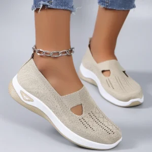 2025 Spring New Middle aged Women's Shoes and Elderly Mom Shoes Soft soled Breathable Women's Casual ShoesSports Shoes